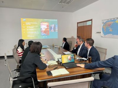 荷兰 De Rijke Group来我公司洽谈业务